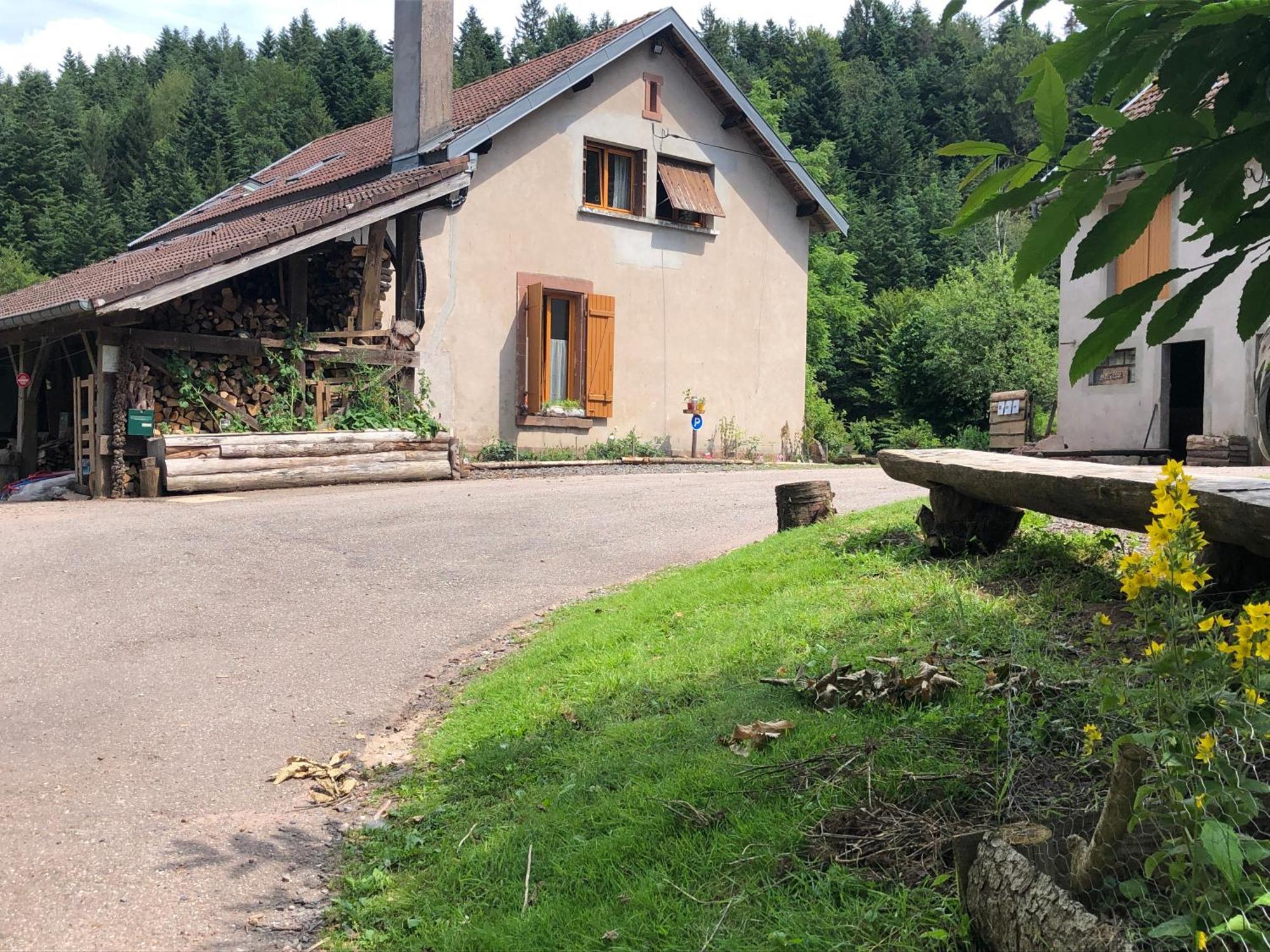 A L'Oree De Soi - Maison Forestiere De La Soie - Eco Gite, Chambres D'Hotes, Camping Au Pied Des Vosges Saint-Sauveur  Εξωτερικό φωτογραφία